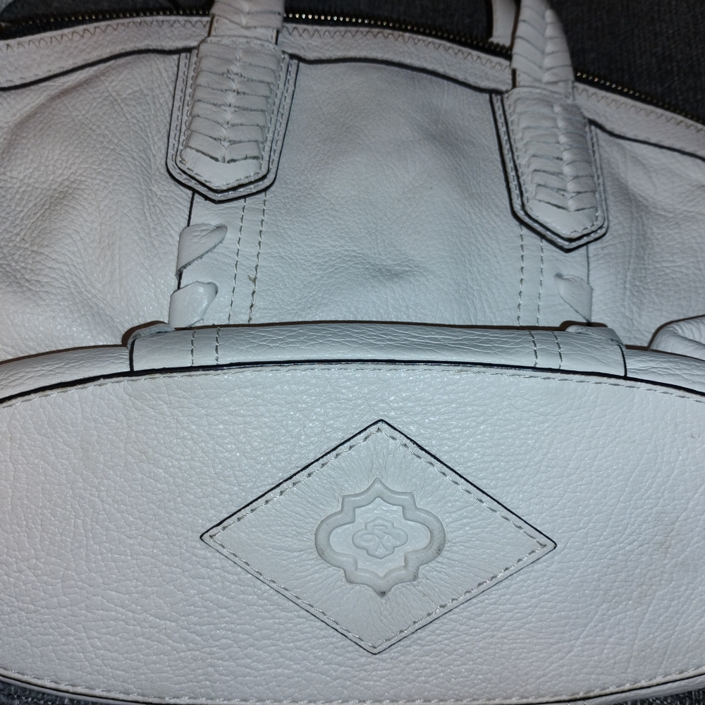 orYANY White Leather Shoulder Tote with Woven Detail - Picture 4 of 8